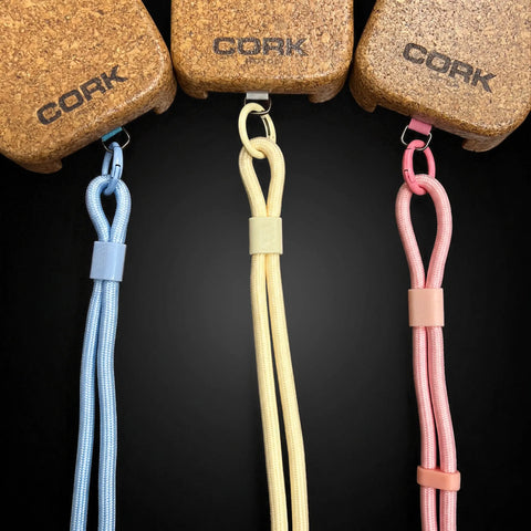 Pack Pastel: cordones azul cielo, beige y rosa en tres fundas de corcho